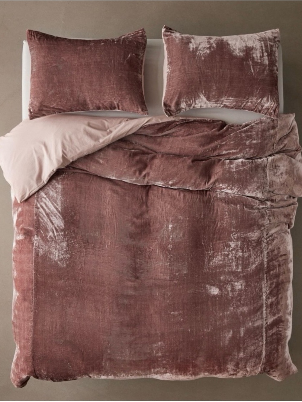 Full/Queen Crushed Velvet Duvet Cover and Shams Set New Without Tags